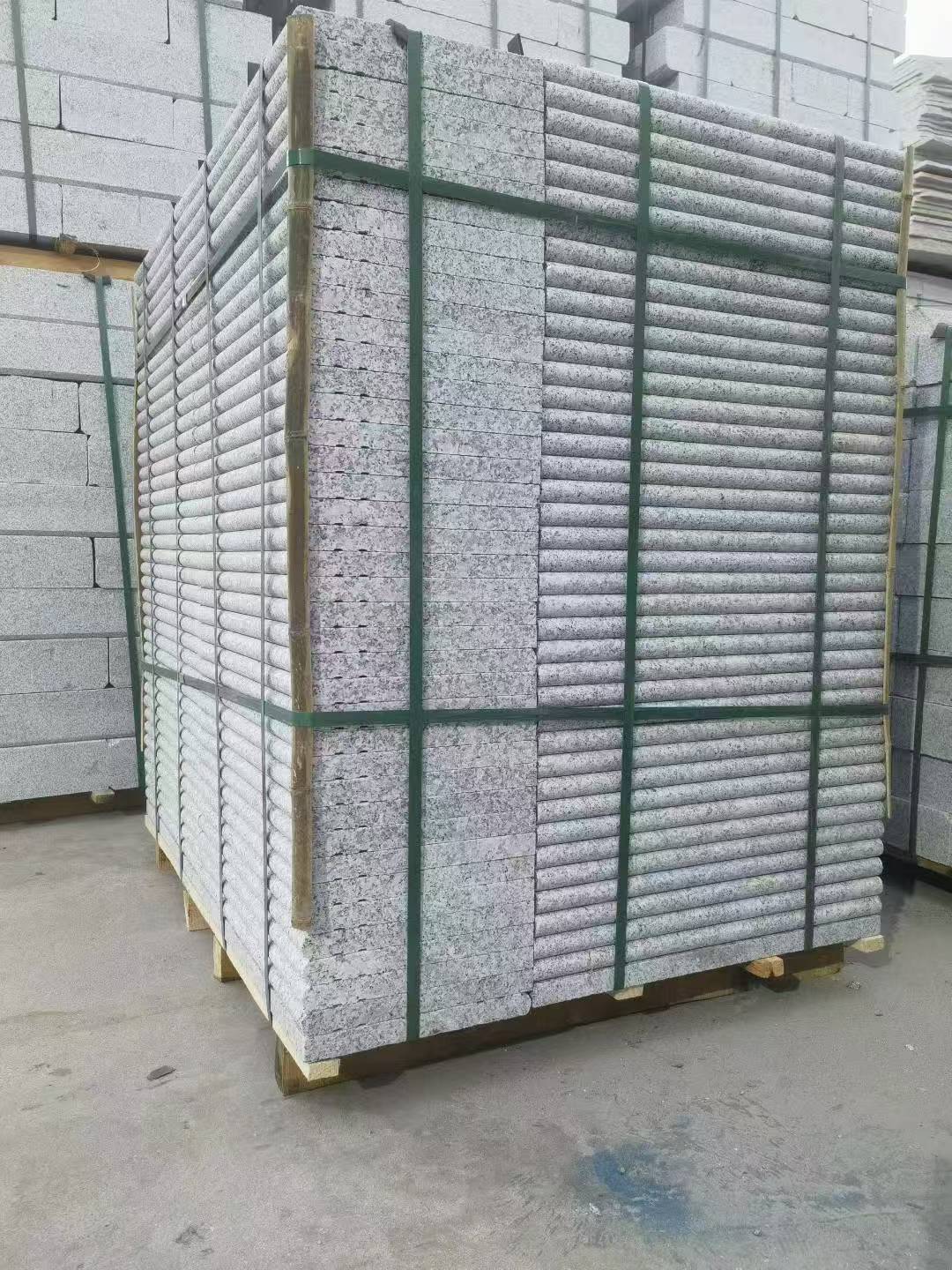 河源 芙蓉白3公分厚磨圆边、拉槽，楼梯踏步