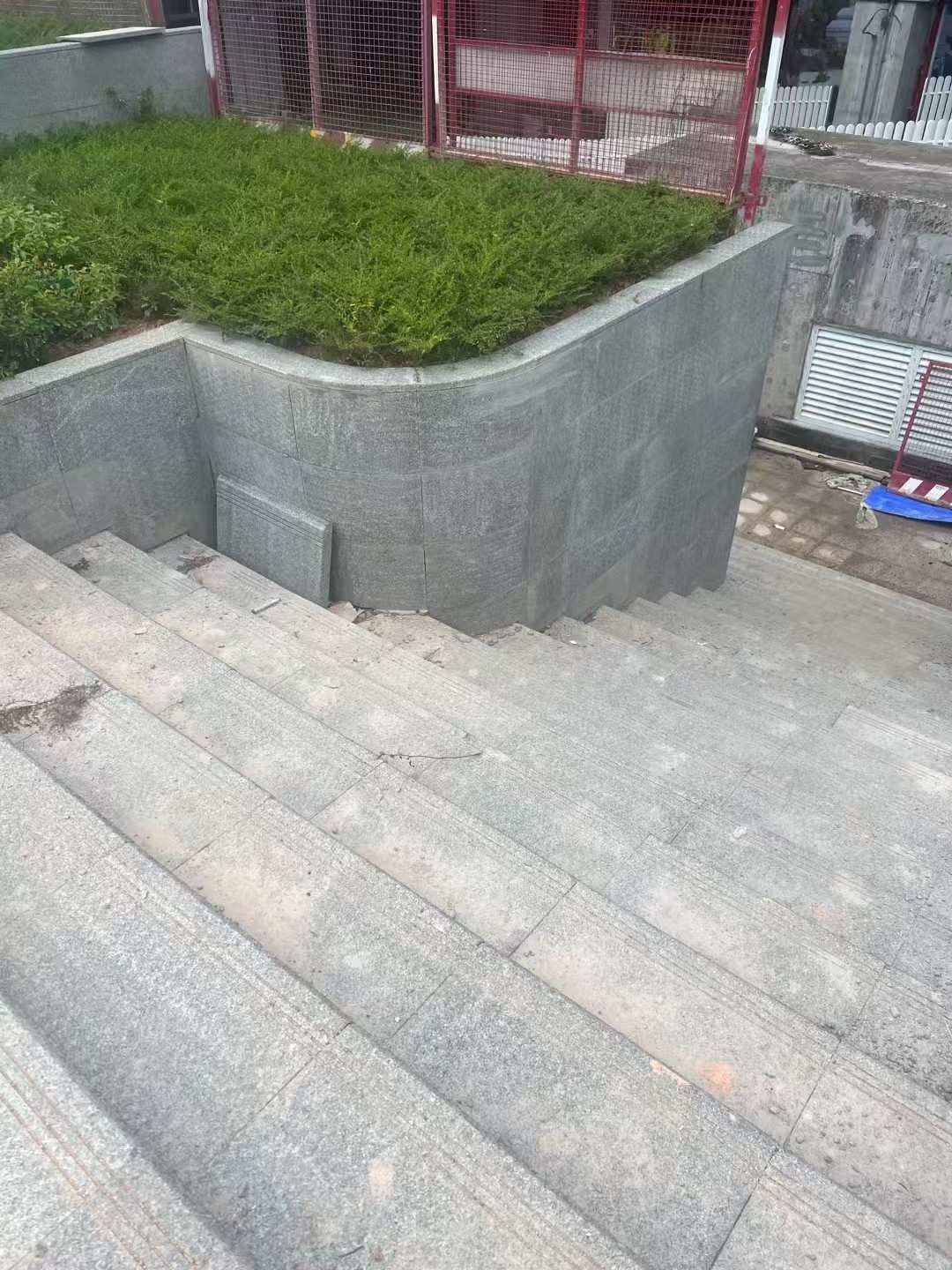 河源 芝麻黑火烧面铺装案例
