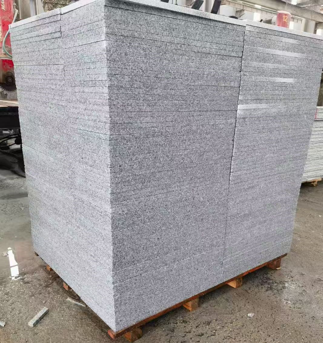 河源 火烧面地铺石，街道广场园林市政工程板，1.8~5.0厚均有现货