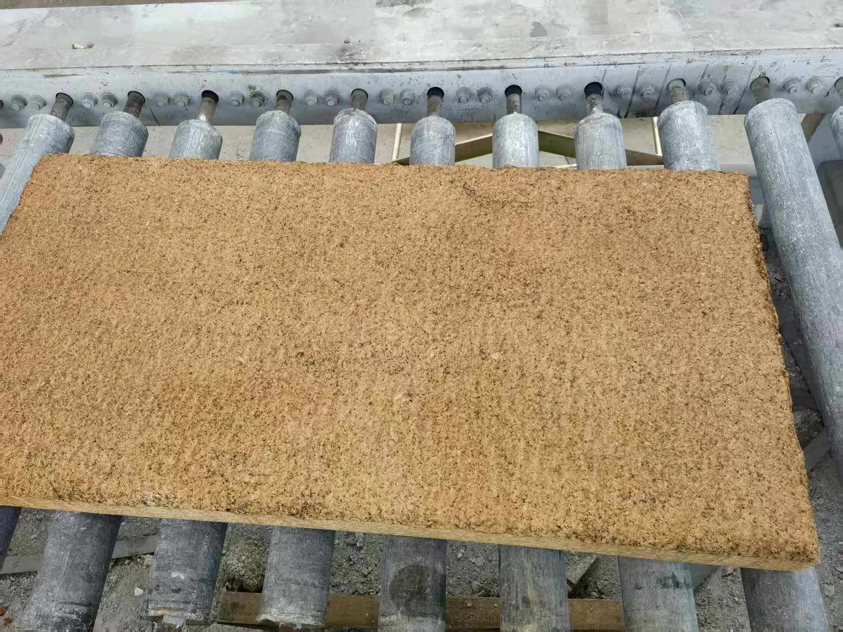 河源 菠萝面老石板，做旧仿古石，流水线生产加工